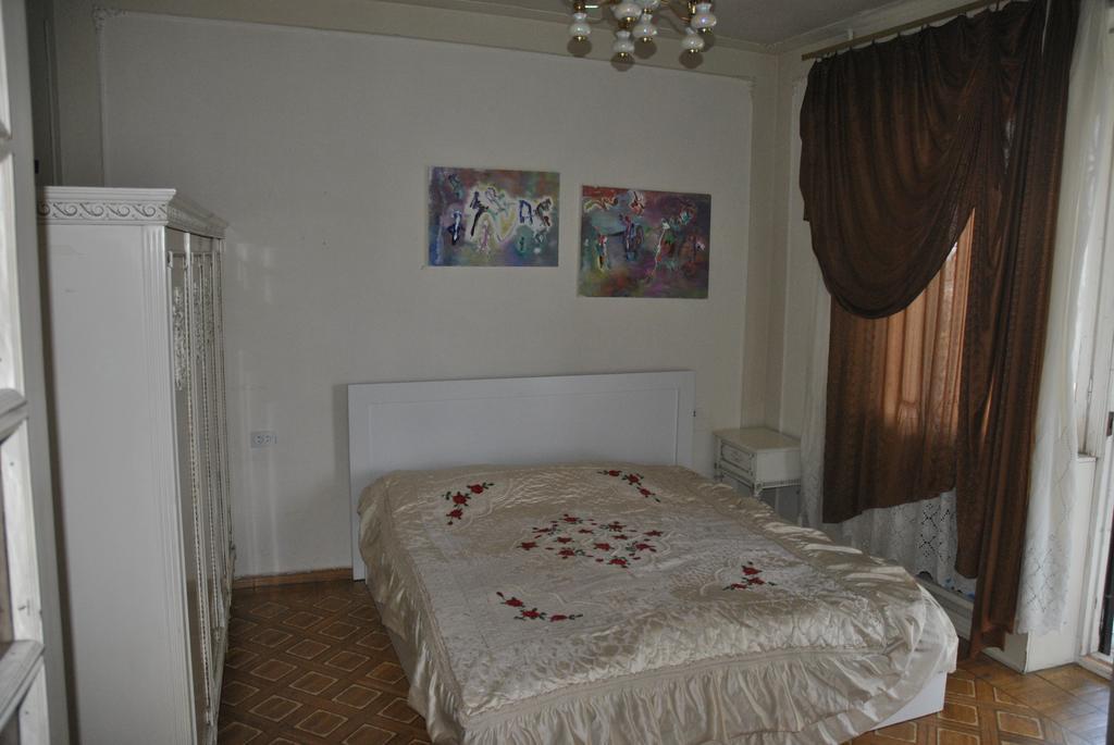 Aram Guest House Jerevan Rom bilde